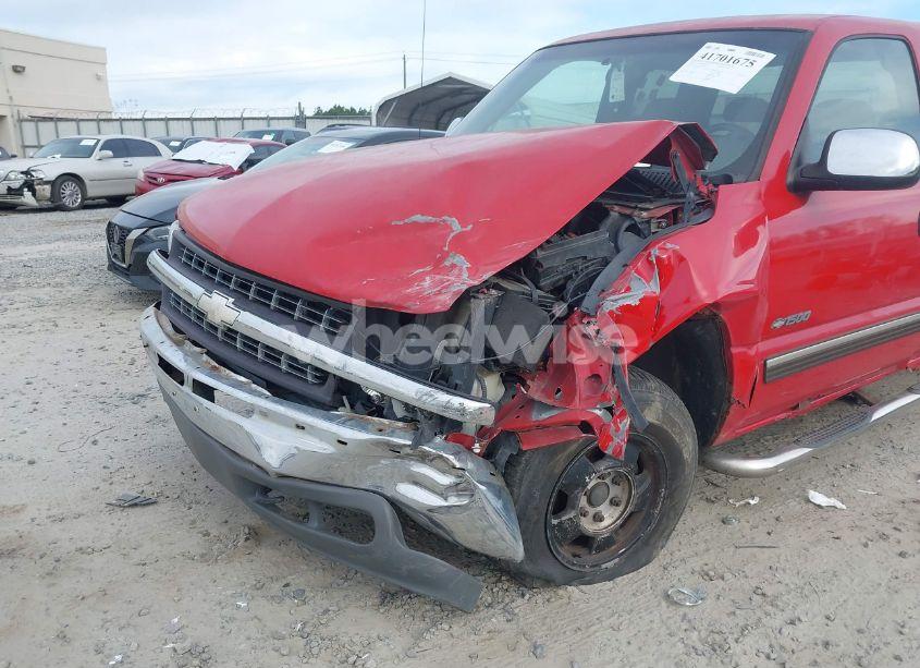 Photo 6 of 2000 Chevrolet Silverado 1500 LS (VIN 2GCEK19T6Y1316778)