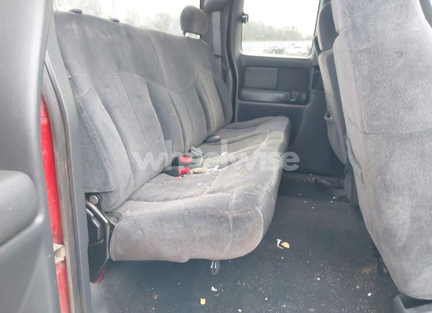 Photo 8 of 2000 Chevrolet Silverado 1500 LS (VIN 2GCEK19T6Y1316778)