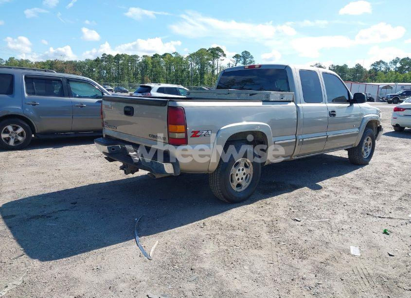 Photo 4 of 2002 Chevrolet Silverado 1500 LS (VIN 2GCEK19T721426682)