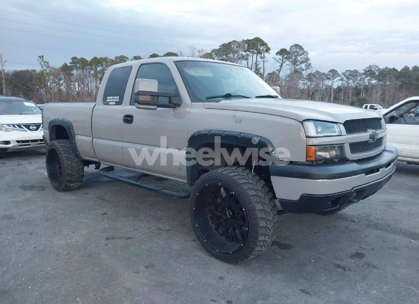 2003 Chevrolet Silverado 1500 LS (VIN 2GCEK19T731209523) main photo