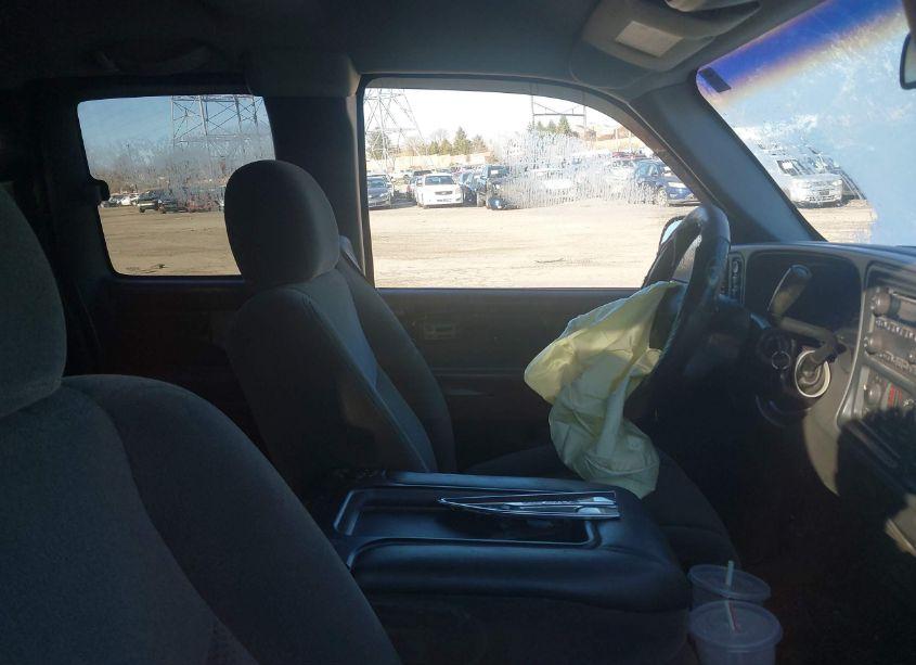 Photo 5 of 2003 Chevrolet Silverado 1500 LS (VIN 2GCEK19T731252856)