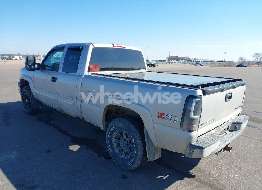 Photo 3 of 2004 Chevrolet Silverado 1500 Z71 (VIN 2GCEK19T741199576)