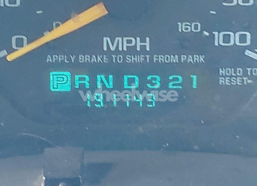 Photo 16 of 2000 Chevrolet Silverado 1500 LS (VIN 2GCEK19T7Y1200537)