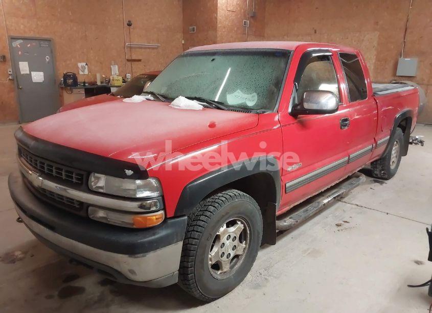 Photo 2 of 2000 Chevrolet Silverado 1500 LT (VIN 2GCEK19T7Y1270085)