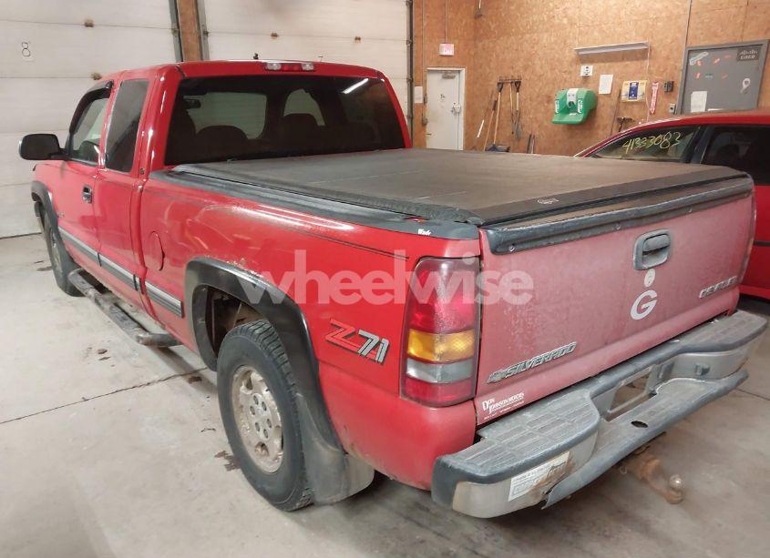 Photo 3 of 2000 Chevrolet Silverado 1500 LT (VIN 2GCEK19T7Y1270085)