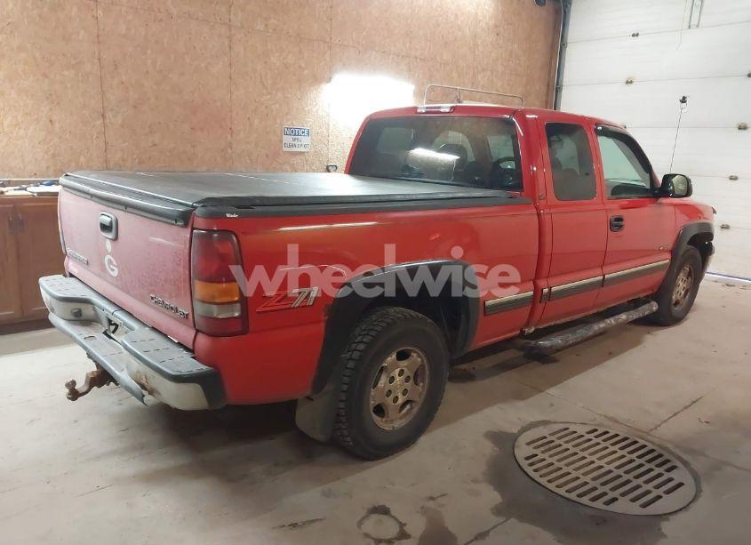 Photo 4 of 2000 Chevrolet Silverado 1500 LT (VIN 2GCEK19T7Y1270085)
