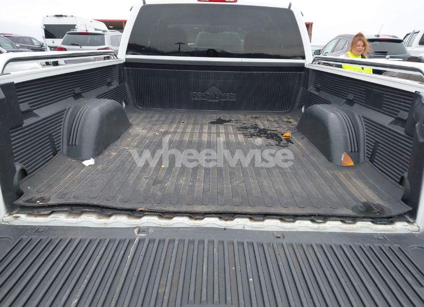 Photo 18 of 2001 Chevrolet Silverado 1500 LT (VIN 2GCEK19T811301866)