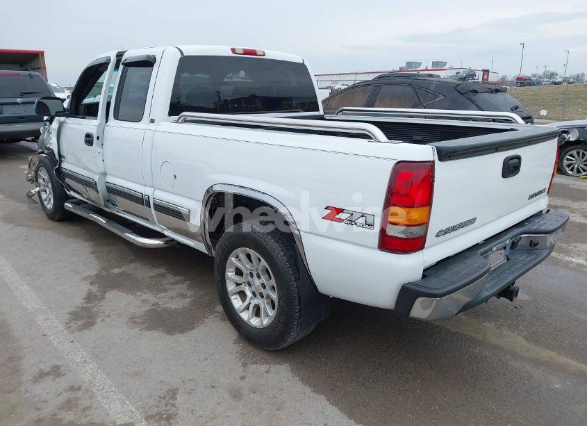Photo 3 of 2001 Chevrolet Silverado 1500 LT (VIN 2GCEK19T811301866)