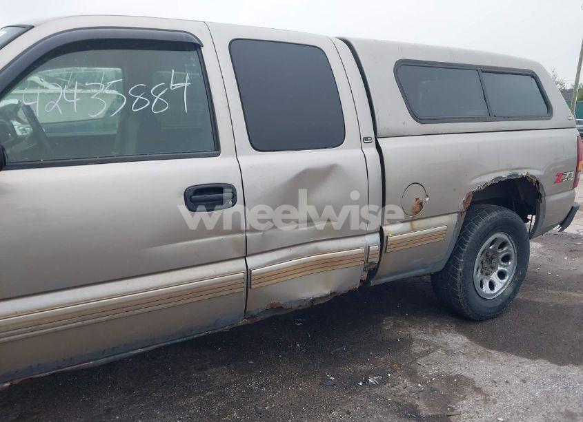 Photo 6 of 2002 Chevrolet Silverado 1500 LS (VIN 2GCEK19T821136693)