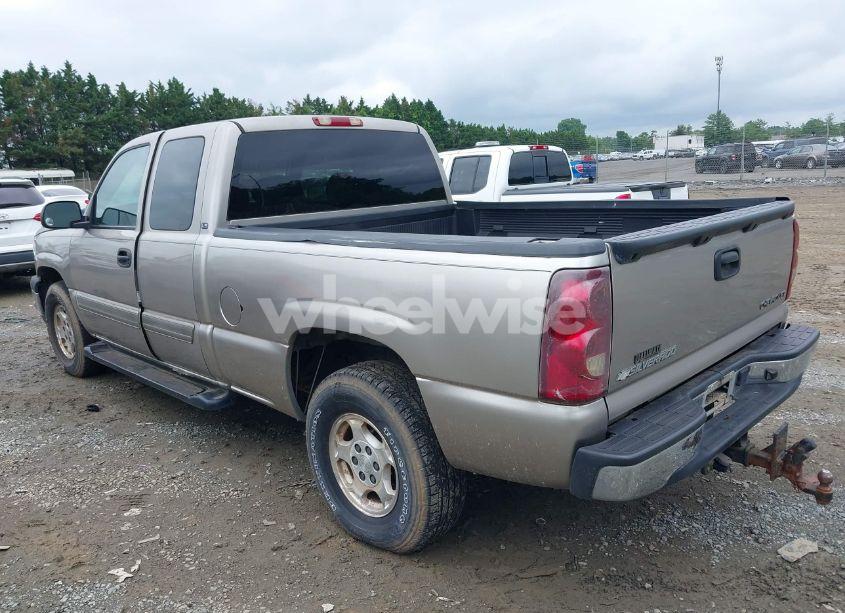 Photo 3 of 2003 Chevrolet Silverado 1500 LS (VIN 2GCEK19T831125310)