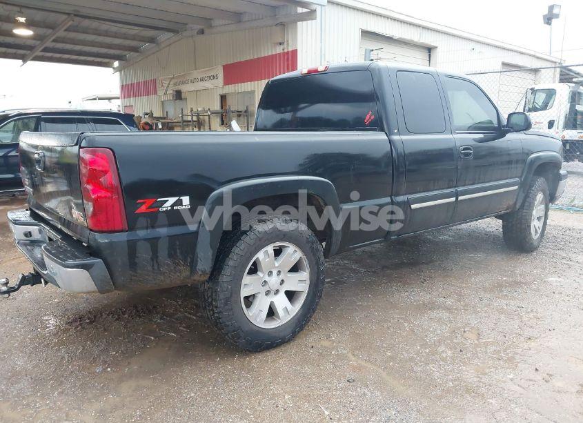 Photo 4 of 2003 Chevrolet Silverado 1500 LT (VIN 2GCEK19T831188987)