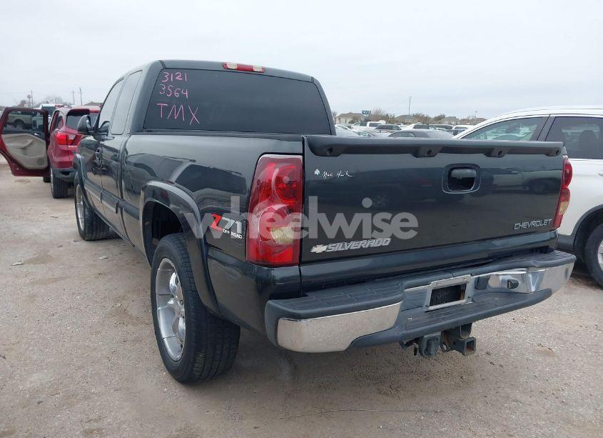 Photo 3 of 2003 Chevrolet Silverado 1500 LS (VIN 2GCEK19T831213564)