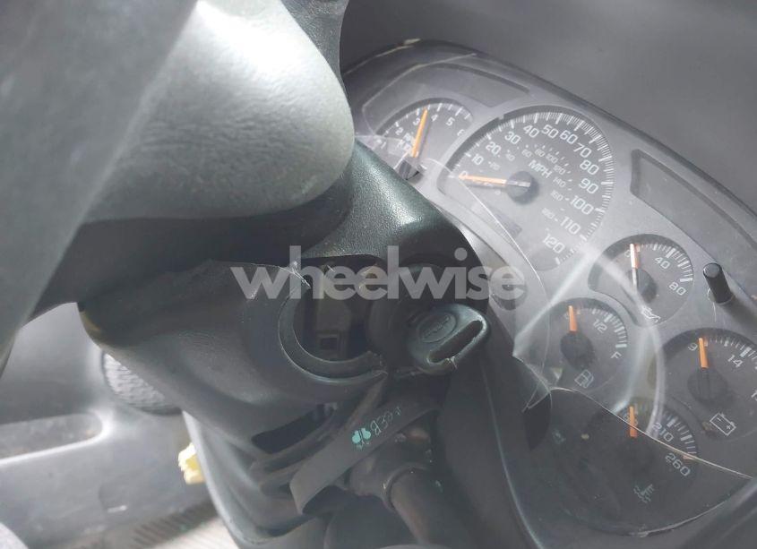 Photo 11 of 2004 Chevrolet Silverado 1500 WORK TRUCK (VIN 2GCEK19T841356533)