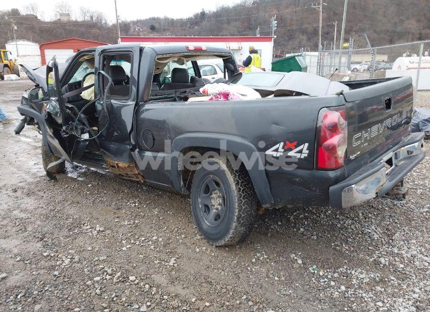 Photo 3 of 2004 Chevrolet Silverado 1500 WORK TRUCK (VIN 2GCEK19T841356533)