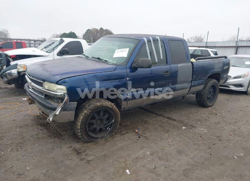 Photo 2 of 1999 Chevrolet Silverado 1500 LS (VIN 2GCEK19T8X1277657)
