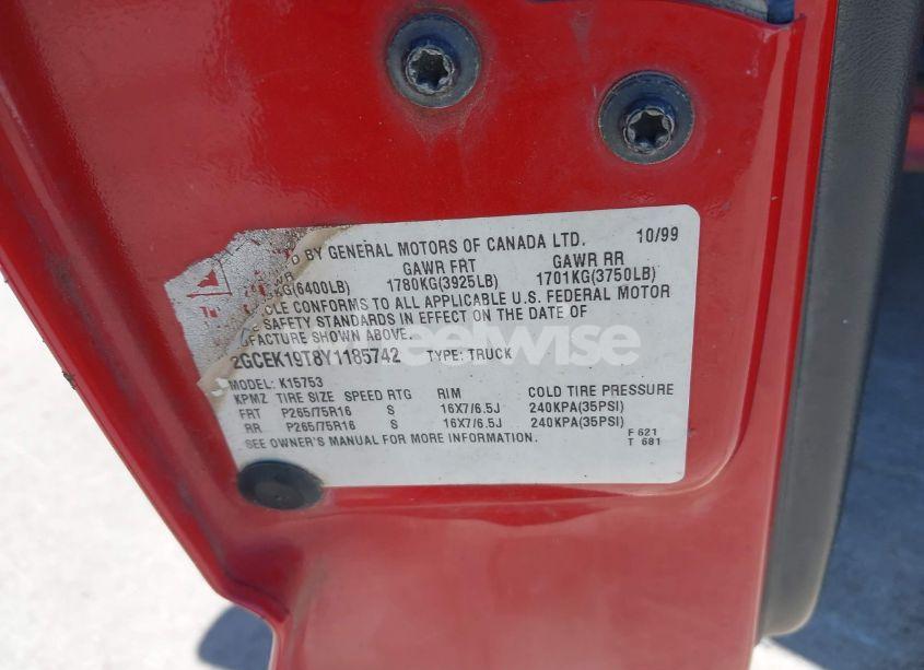 Photo 9 of 2000 Chevrolet Silverado 1500 LS (VIN 2GCEK19T8Y1185742)