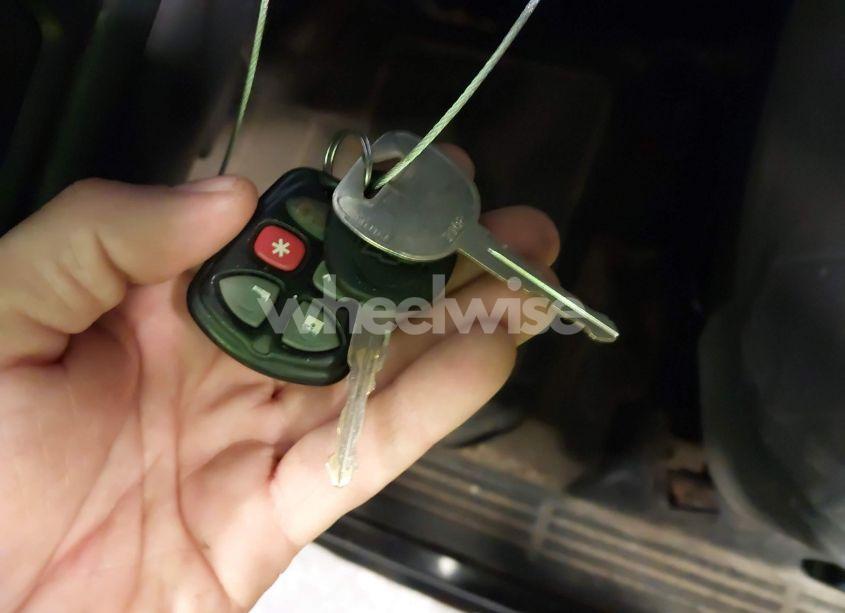 Photo 11 of 2000 Chevrolet Silverado 1500 LS (VIN 2GCEK19T8Y1335476)