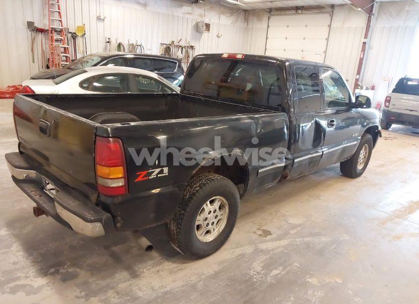 Photo 4 of 2000 Chevrolet Silverado 1500 LS (VIN 2GCEK19T8Y1335476)