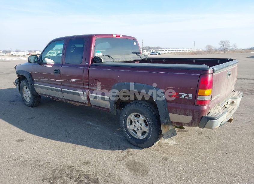 Photo 3 of 2001 Chevrolet Silverado K1500 (VIN 2GCEK19T911350347)
