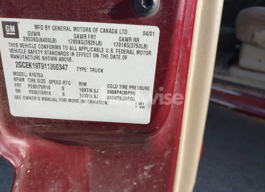 Photo 9 of 2001 Chevrolet Silverado K1500 (VIN 2GCEK19T911350347)