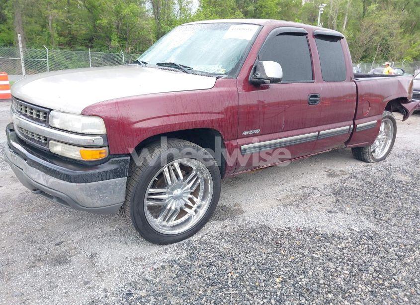 Photo 2 of 2002 Chevrolet Silverado 1500 LS (VIN 2GCEK19T921267583)