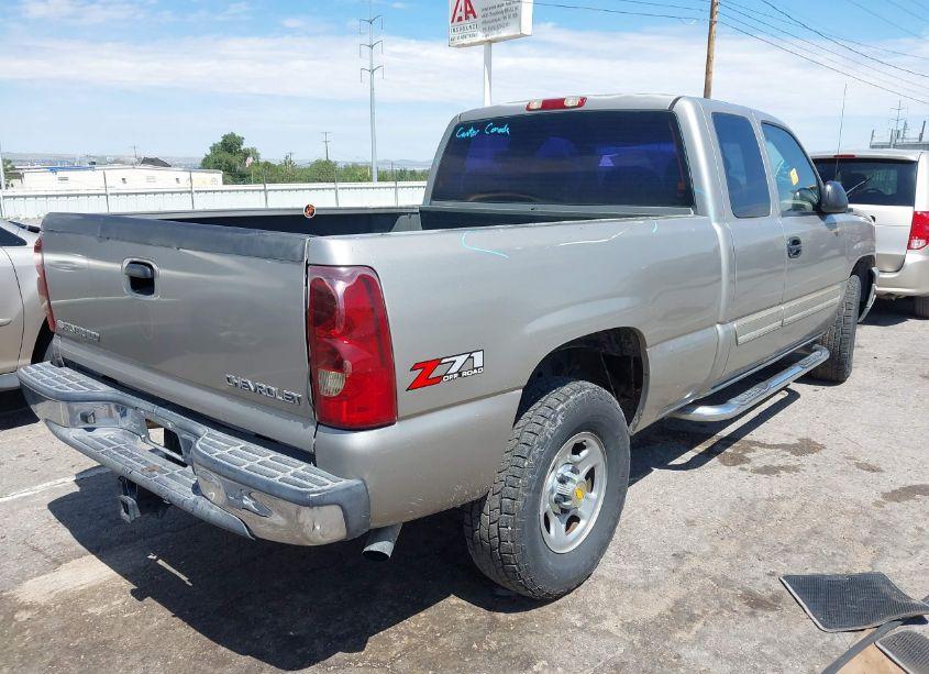Photo 4 of 2003 Chevrolet Silverado 1500 LS (VIN 2GCEK19T931178856)