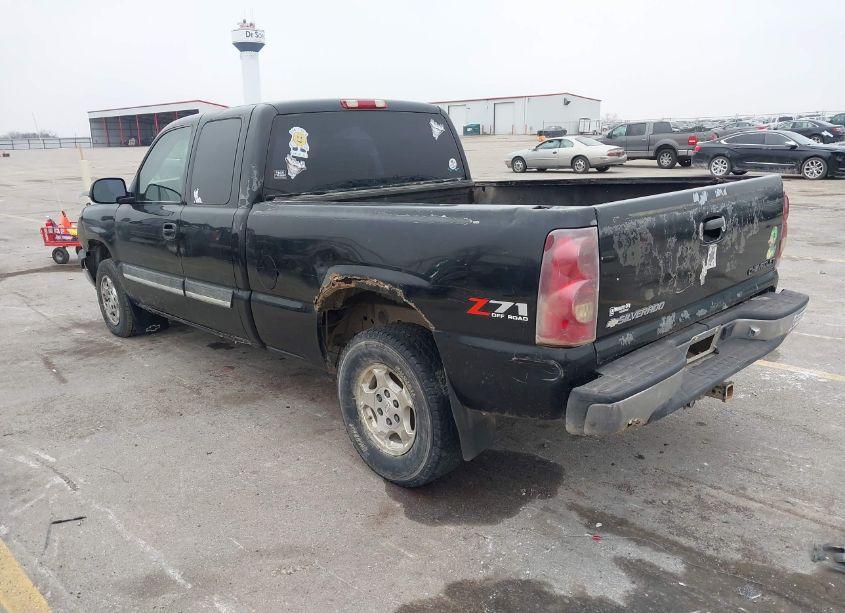 Photo 3 of 2003 Chevrolet Silverado 1500 LS (VIN 2GCEK19T931210124)