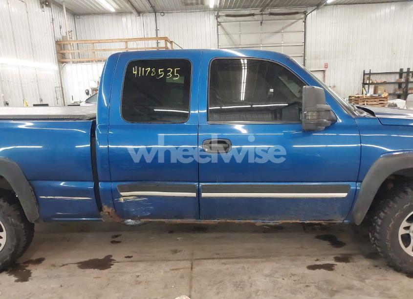 Photo 14 of 2003 Chevrolet Silverado 1500 LS (VIN 2GCEK19T931236982)