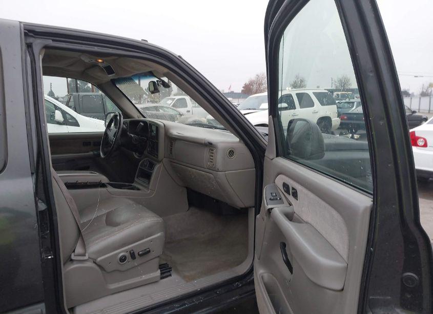 Photo 5 of 2003 Chevrolet Silverado 1500 LT (VIN 2GCEK19T931261154)