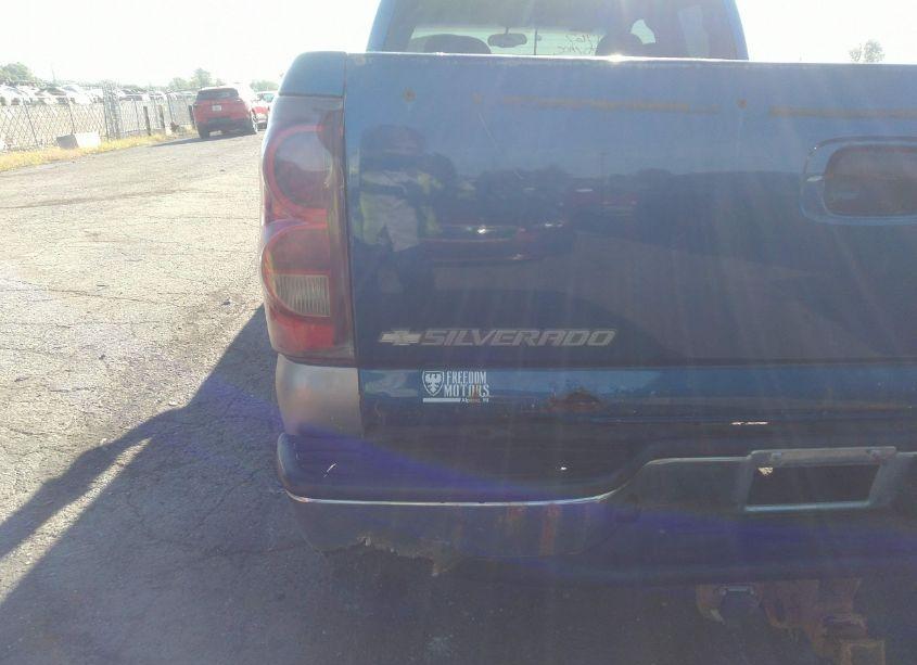 Photo 13 of 2003 Chevrolet Silverado 1500 LS (VIN 2GCEK19T931274454)