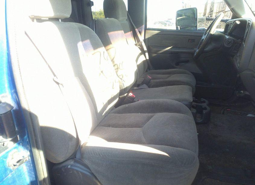 Photo 5 of 2003 Chevrolet Silverado 1500 LS (VIN 2GCEK19T931274454)