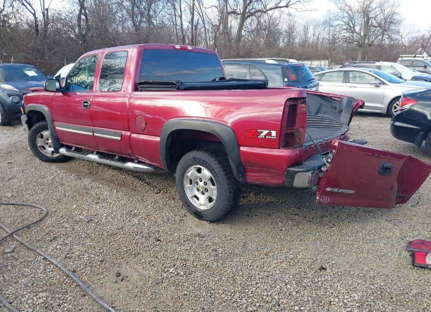 Photo 3 of 2004 Chevrolet Silverado 1500 Z71 (VIN 2GCEK19T941206964)