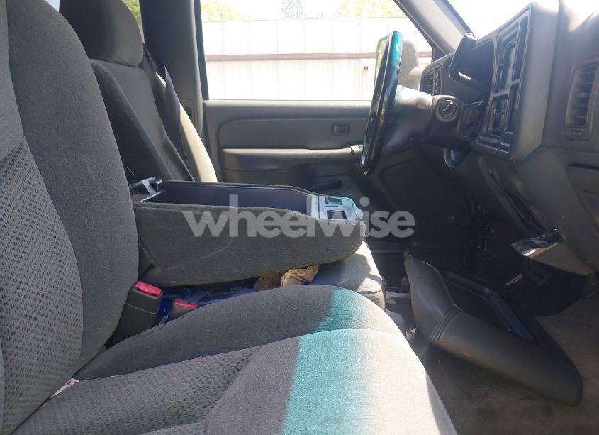 Photo 5 of 2004 Chevrolet Silverado 1500 Z71 (VIN 2GCEK19T941226969)