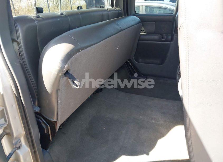 Photo 8 of 2004 Chevrolet Silverado 1500 LT (VIN 2GCEK19T941370151)