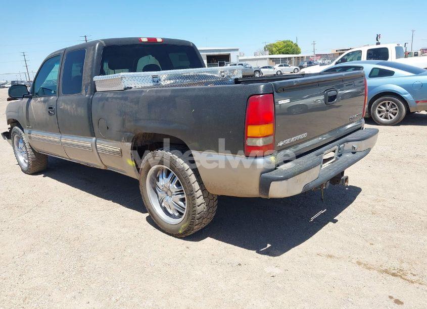 Photo 3 of 1999 Chevrolet Silverado 1500 LS (VIN 2GCEK19T9X1204524)