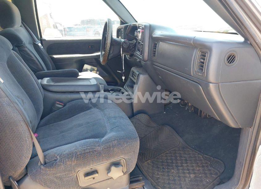 Photo 5 of 1999 Chevrolet Silverado 1500 LS (VIN 2GCEK19T9X1204524)