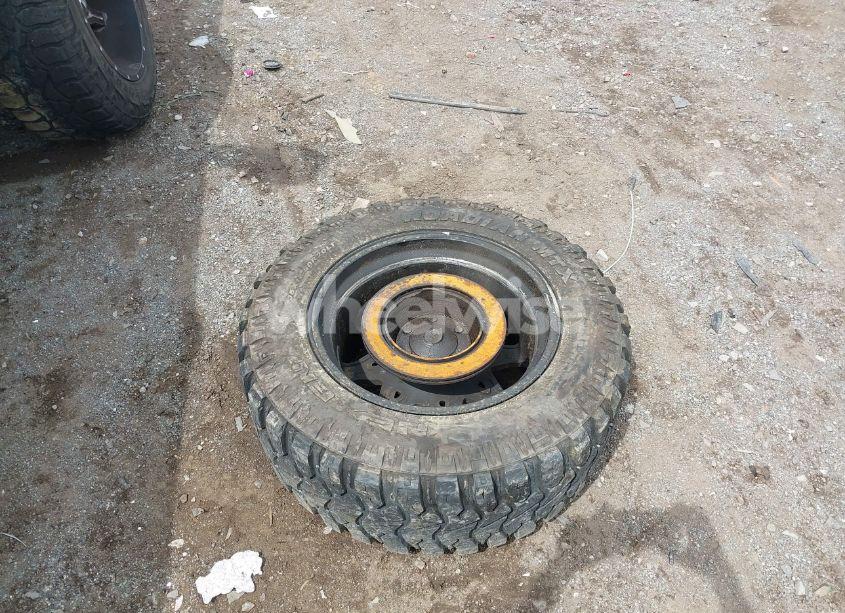 Photo 12 of 2000 Chevrolet Silverado 1500 LT (VIN 2GCEK19T9Y1110368)