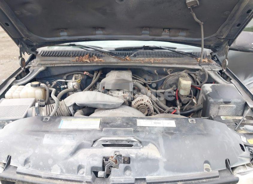 Photo 10 of 2000 Chevrolet Silverado 1500 LS (VIN 2GCEK19T9Y1143502)