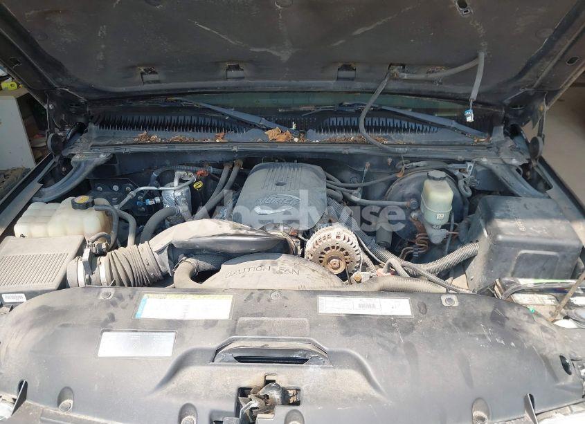 Photo 10 of 2001 Chevrolet Silverado 1500 LS (VIN 2GCEK19TX11102527)