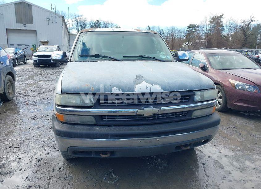 Photo 6 of 2001 Chevrolet Silverado 1500 LS (VIN 2GCEK19TX11103547)