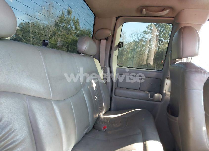 Photo 8 of 2001 Chevrolet Silverado 1500 LT (VIN 2GCEK19TX11351359)