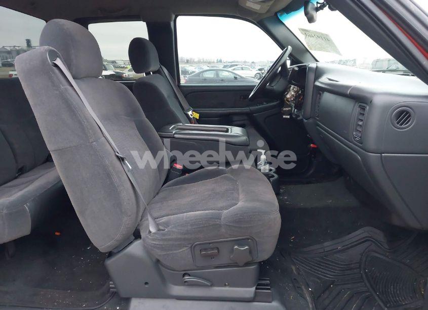 Photo 5 of 2002 Chevrolet Silverado 1500 LS (VIN 2GCEK19TX21210289)