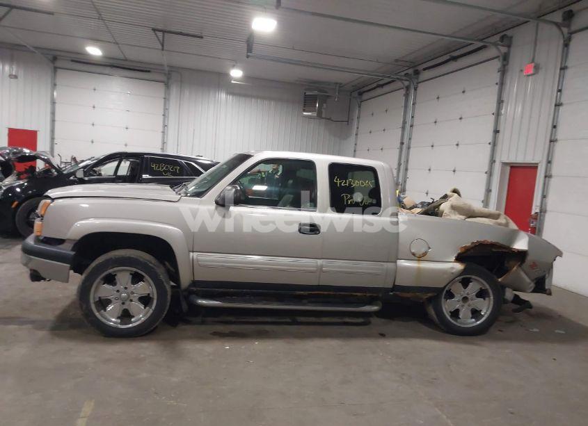 Photo 14 of 2004 Chevrolet Silverado 1500 Z71 (VIN 2GCEK19TX41185431)
