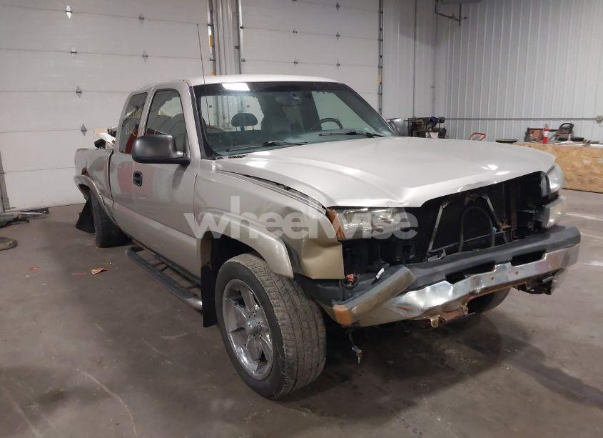 Photo 6 of 2004 Chevrolet Silverado 1500 Z71 (VIN 2GCEK19TX41185431)