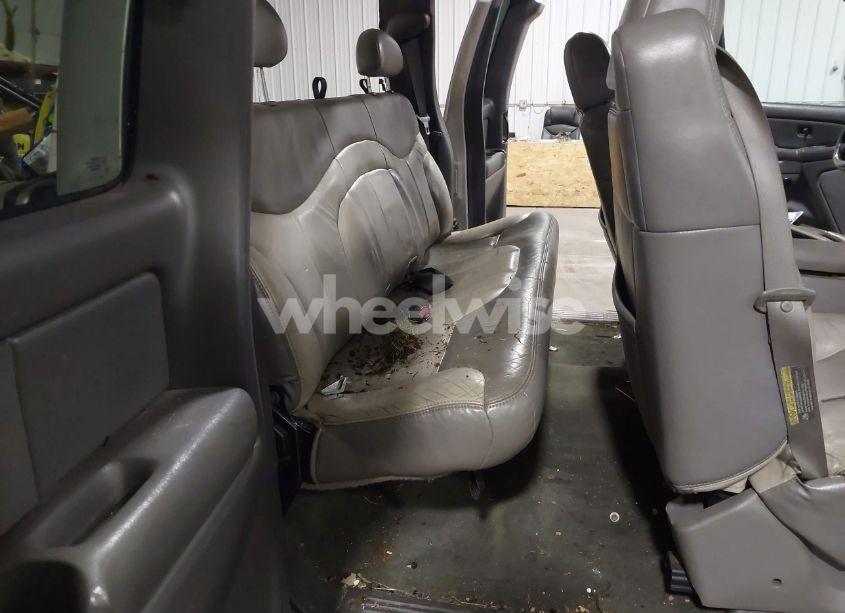 Photo 8 of 2004 Chevrolet Silverado 1500 Z71 (VIN 2GCEK19TX41185431)