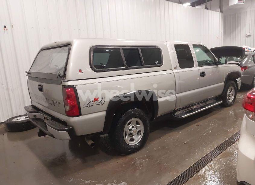 Photo 4 of 2004 Chevrolet Silverado 1500 WORK TRUCK (VIN 2GCEK19TX41271743)