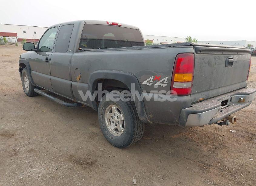 Photo 3 of 2000 Chevrolet Silverado 1500 LS (VIN 2GCEK19TXY1156503)