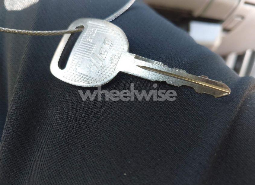 Photo 11 of 2000 Chevrolet Silverado 1500 LS (VIN 2GCEK19TXY1287219)