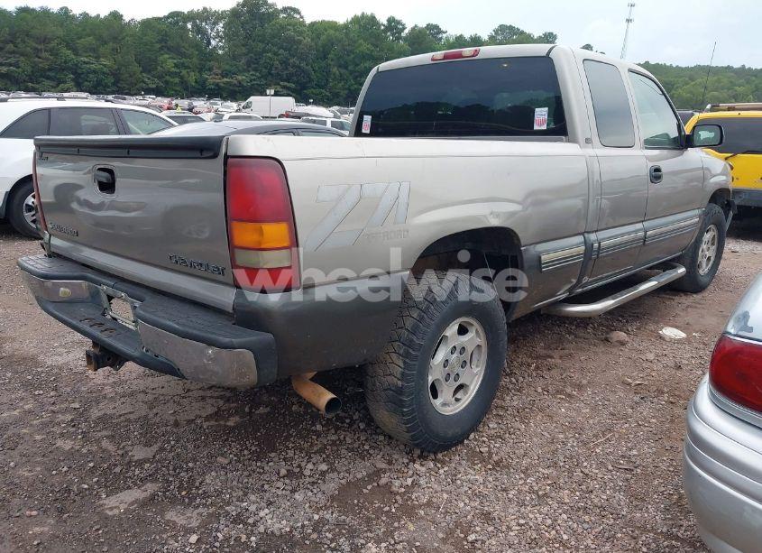 Photo 4 of 2000 Chevrolet Silverado 1500 LS (VIN 2GCEK19TXY1287219)