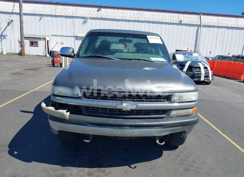 Photo 6 of 2000 Chevrolet Silverado 1500 LS (VIN 2GCEK19TXY1327895)